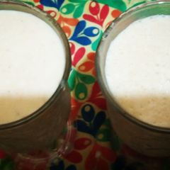 A picture of Banana chikoo and dates shake.