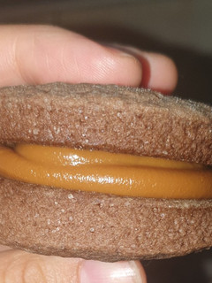 Una foto de Alfajores de chocolate