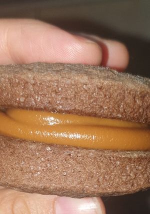 Una foto de Alfajores de chocolate
