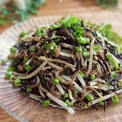 A picture of Hijiki Seaweed, Konnyaku, and Bean Sprout Namul.