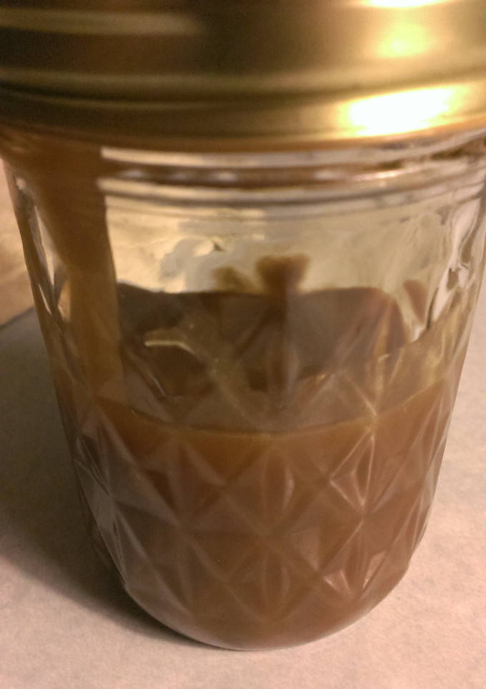 A picture of Butterscotch Sauce.