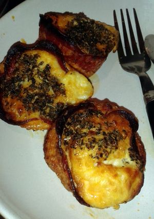 A picture of Pepperoni & egg mini quiches.