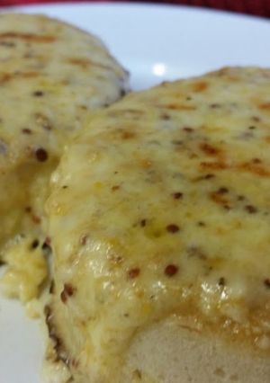 A picture of Welsh Rarebit Crumpets.