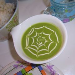A picture of Halloween Spider Web Green Pea Soup.