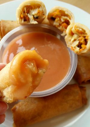 A picture of Vickys Asian-Style Plum Sauce, GF DF EF SF NF.