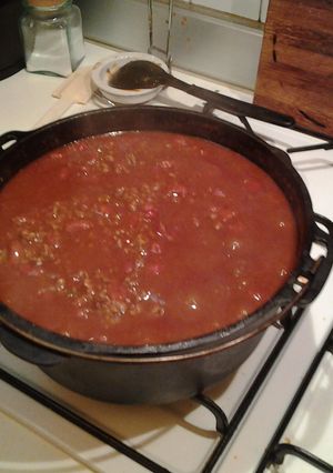 A picture of 2 Pepper Chili.
