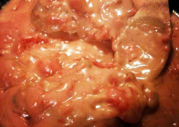 Easiest Way to Prepare Ultimate turkey breast in tomato gravy