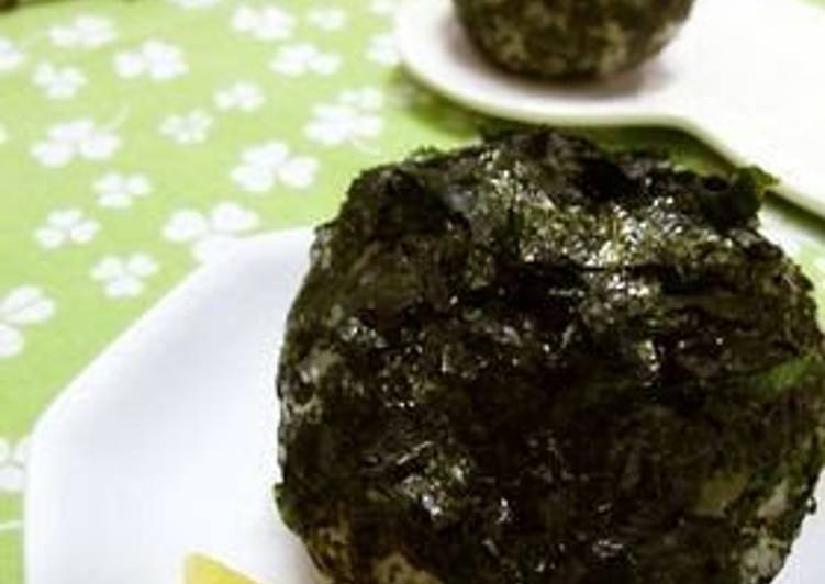 Recipe of Ultimate Granny's Round Onigiri Rice Balls