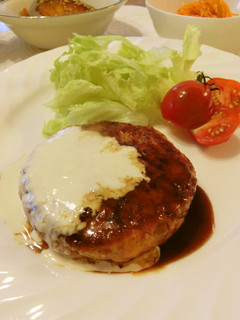 A picture of Salmon Burgers with Teriyaki-Mayonnaise Sauce.
