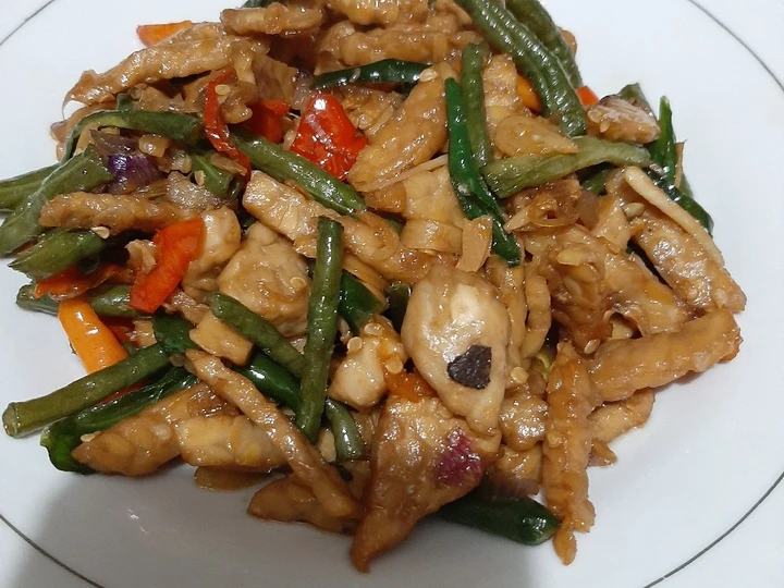 Cara Gampang Membuat Resep Oseng kacang panjang tempe semangit yang Lezat Sekali Anti Ribet, Uenak Banget