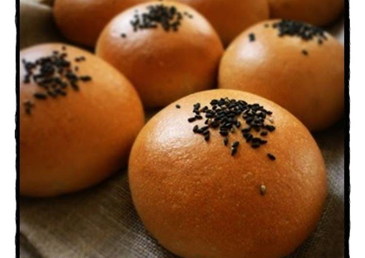 Black Sesame Anpan Flavoured with Brown Sugar (Bread Rolls Filled with Beans Paste)