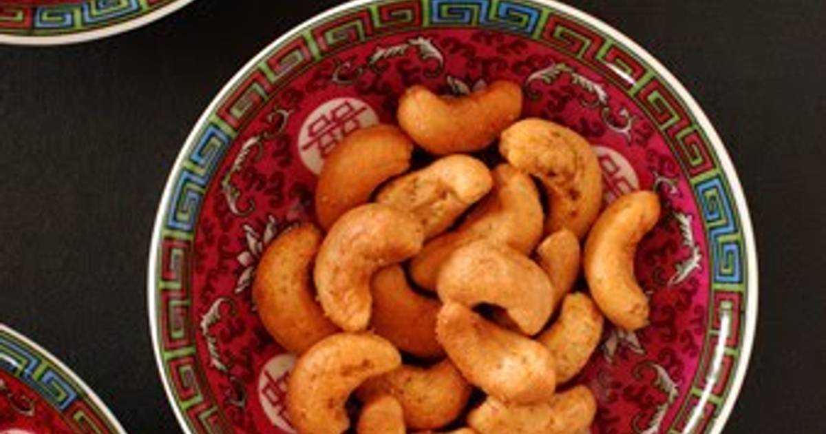 Crunch Crunch ChineseFlavored Cashews Recipe by cookpad.japan Cookpad