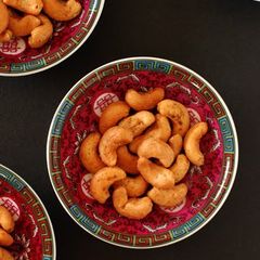 A picture of Crunch Crunch Chinese-Flavored Cashews.