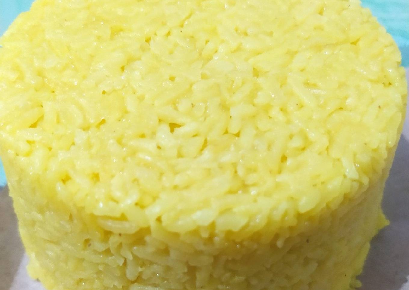 Nasi Kuning versi kukus
