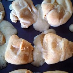 A picture of Cheesecake Puffs.