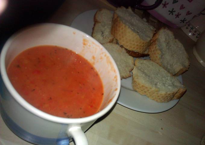 Step-by-Step Guide to Make Homemade Roasted Tomato and Red Pepper Soup