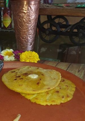 A picture of Maize (Makki ki roti) Roti.