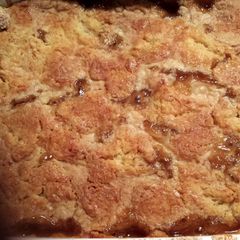 A picture of Peach Cobbler.