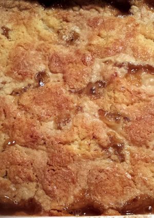 A picture of Peach Cobbler.