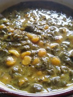 डाळ दाणे पालक भाजी (daal dane palak bhaji recipe in marathi) रेसिपी चे मुख्य फोटो