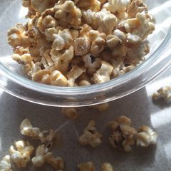 A picture of Easy caramel corn.