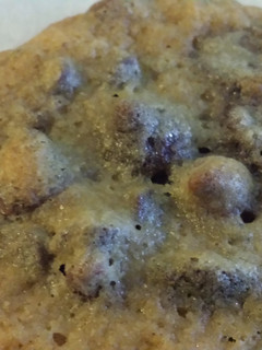 A picture of Chocolate chip caramel cookies.