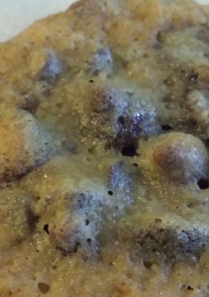 A picture of Chocolate chip caramel cookies.