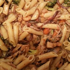 A picture of Seafood Mix Stir Fry/pasta.