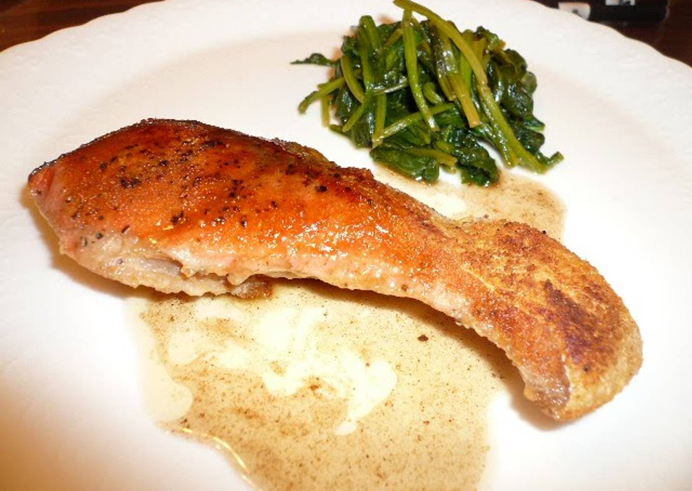 Salmon Meunière with Easy Lemon Sauce