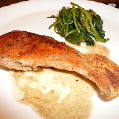A picture of Salmon Meunière with Easy Lemon Sauce.