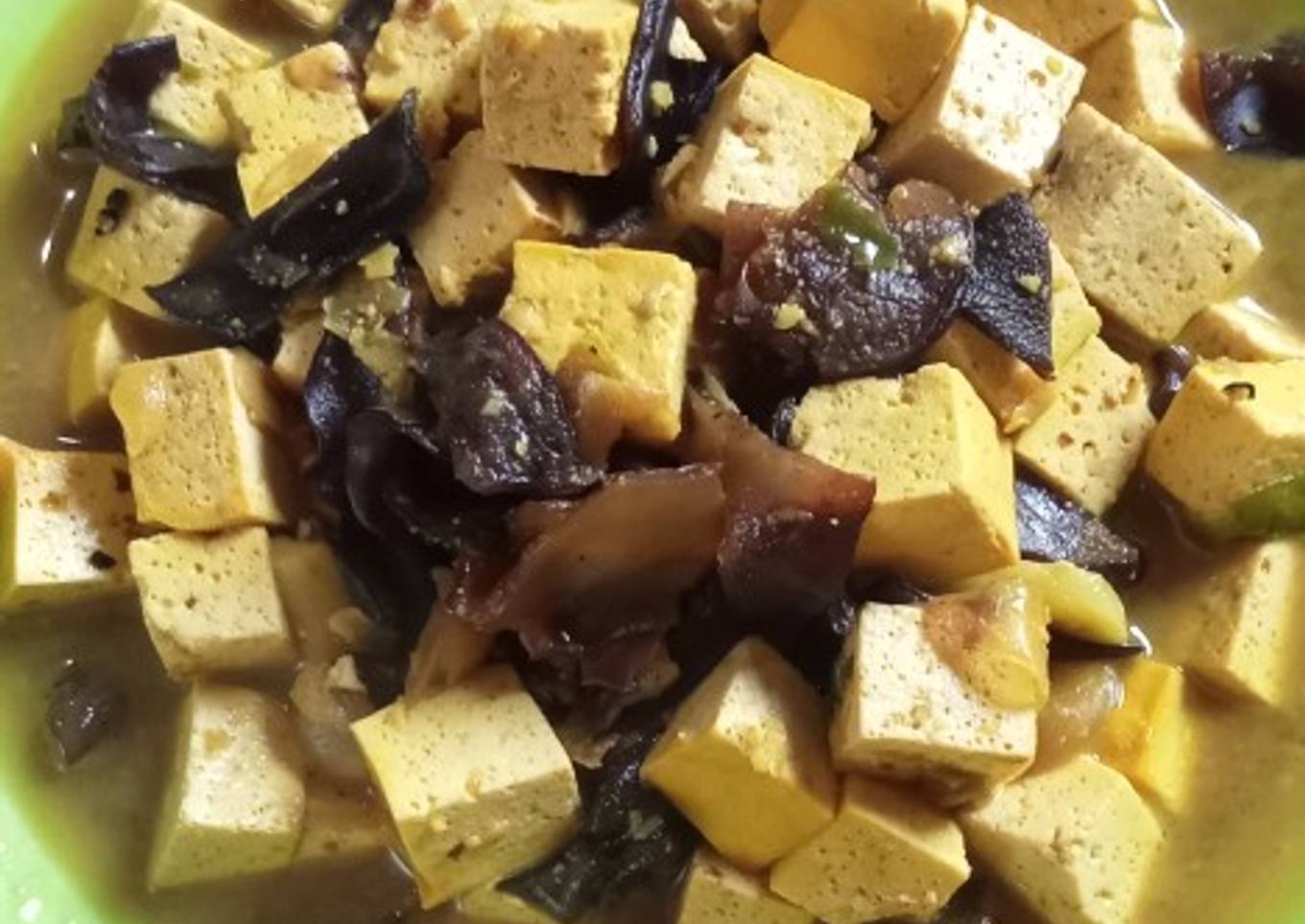Oseng tahu kuning saos lada hitam