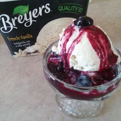 A picture of Blueberry Paradise.