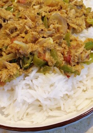 صورة لوصفة رز ابيض مع التونة