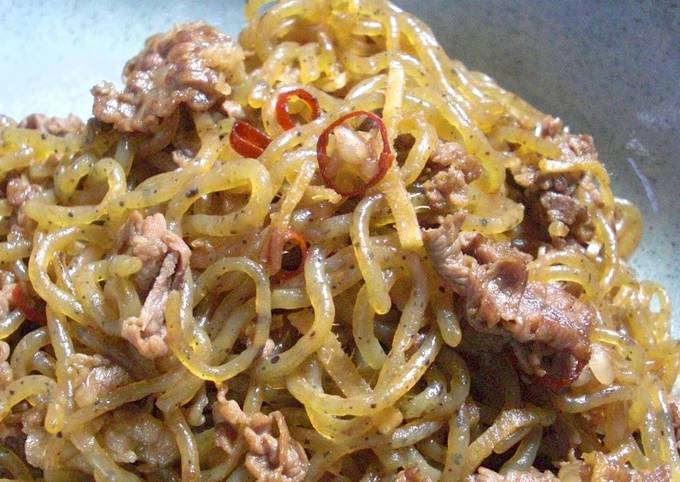 How to Make Quick Braised Konyaku Thread Noodles and Beef with Ginger