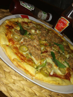 صورة لوصفة بيتزا تونة 🍕