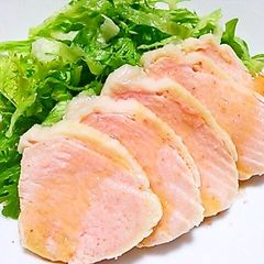 A picture of Moist Boiled Chicken with Sesame Oil.