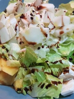 Una foto de Ensalada de mango
