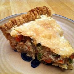 A picture of chicken pot pie.