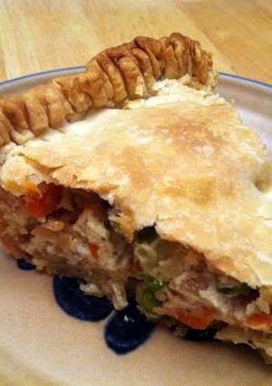 A picture of chicken pot pie.