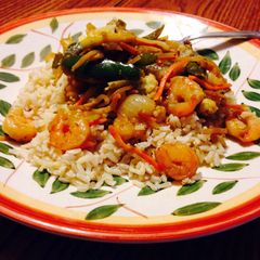 A picture of Skinny Protein Packed Shrimp Stir Fry.