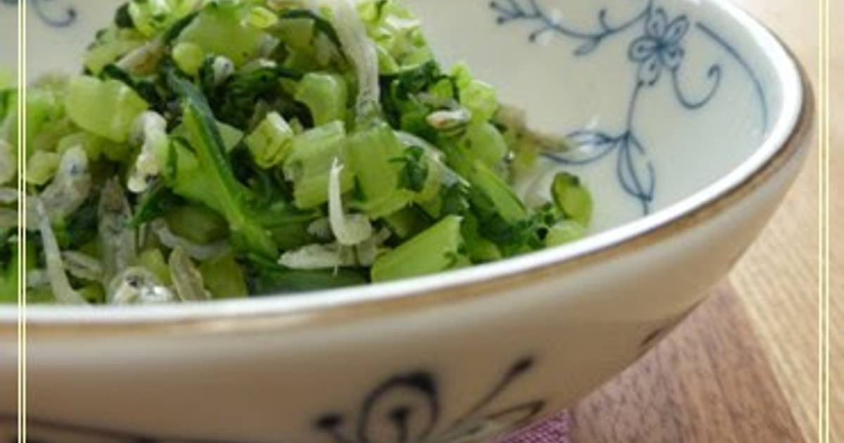 Refreshing Daikon Radish Leaves (or Turnip Greens) and Jako Fish Recipe