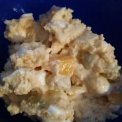 A picture of Fruit cheesecake salad.