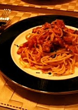 A picture of Easy and Authentic Pasta in Tuna Tomato Sauce.