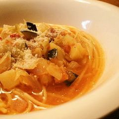A picture of Chilled Soup Pasta with Minestrone Soup.