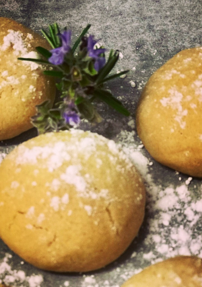 Una foto de Mantecados caseros 😋