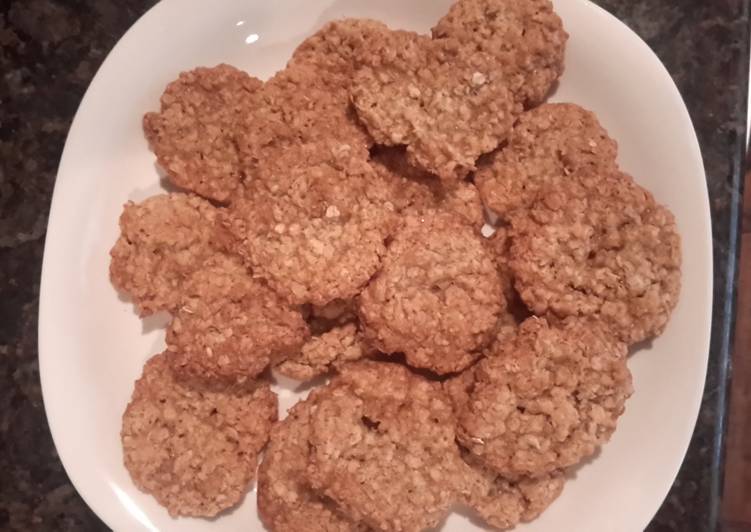 Simple Way to Make Homemade Old Fashioned Oatmeal Cookies