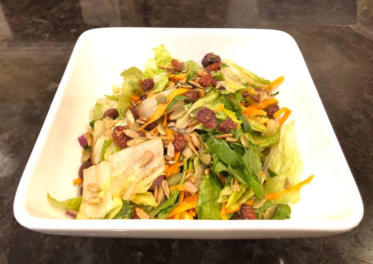 Simple Way to Make Award-winning Healthy Lettuce Salad with Homemade Dressing