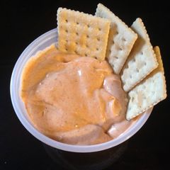 A picture of Blooming Onion Sauce.