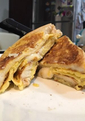 A picture of Egg & Cheese Toast.