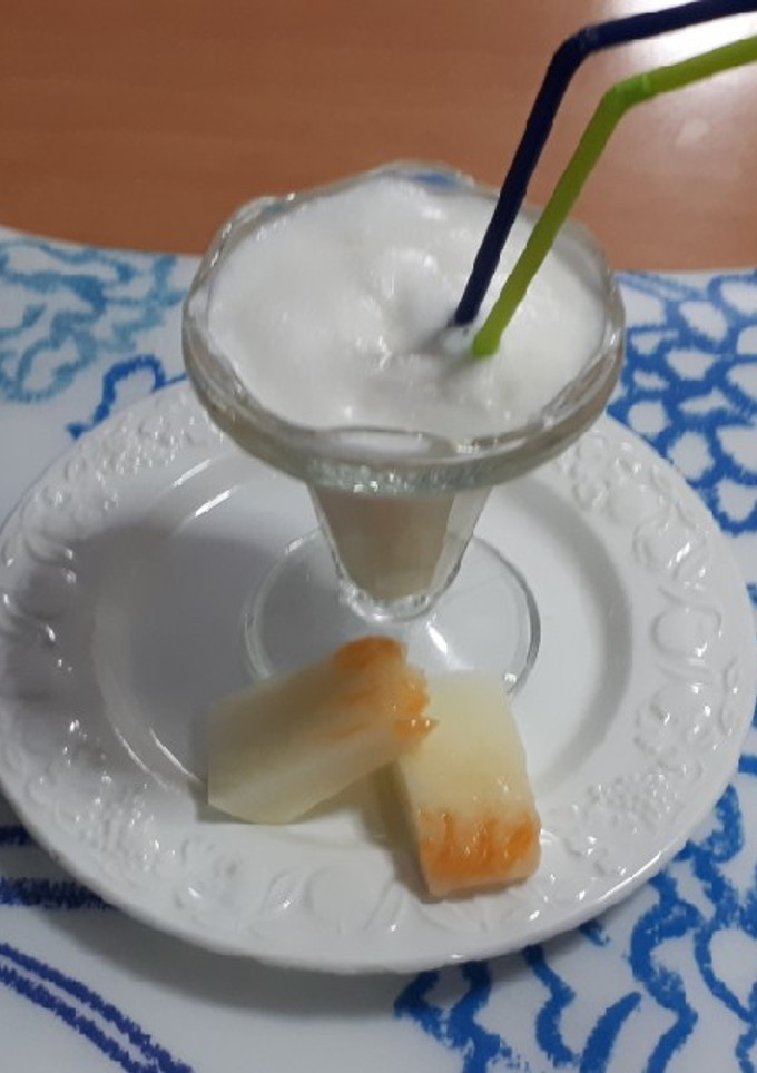 Una foto de 74. Batido de melón